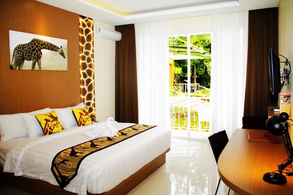 Royal Safari Garden Resort&Convention Bogor Chambre photo