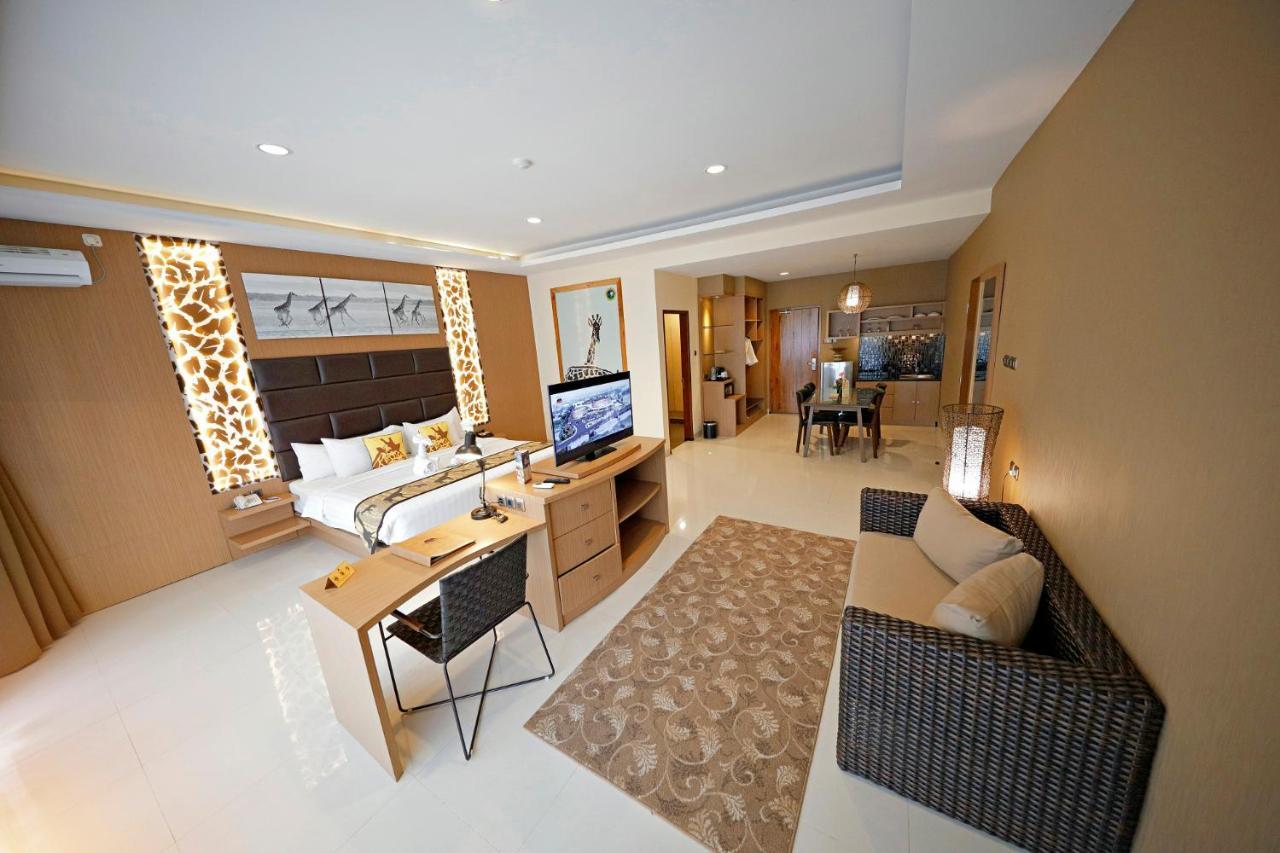 Royal Safari Garden Resort&Convention Bogor Extérieur photo