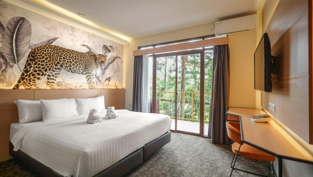 Royal Safari Garden Resort&Convention Bogor Extérieur photo