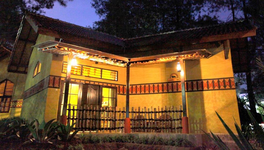 Royal Safari Garden Resort&Convention Bogor Chambre photo