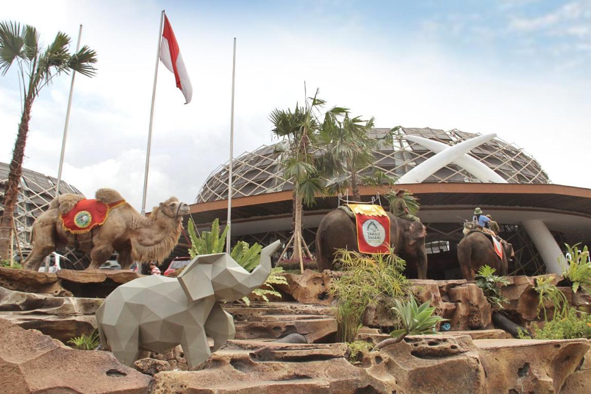 Royal Safari Garden Resort&Convention Bogor Extérieur photo